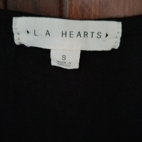 LA Hearts Black Crisscross Tee - Picture 2 of 2